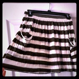 Women’s cotton striped skirt with pockets